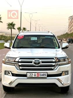 تويوتا لاندكروزر